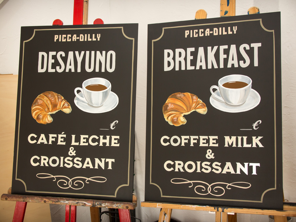 pizarra-decorada desayunos-breakfast bar restaurante