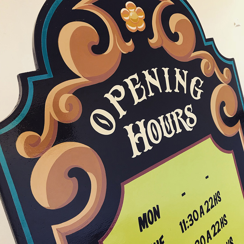 rotulo-hecho-a-mano-horarios-tattoo-shop tatuajes