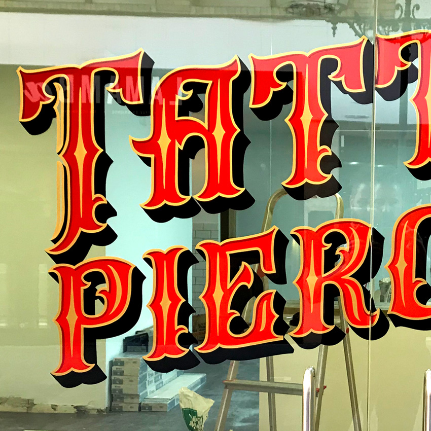 tattoo-shop-in-alicante-studio-rotulacion-tradicional-c-roldan