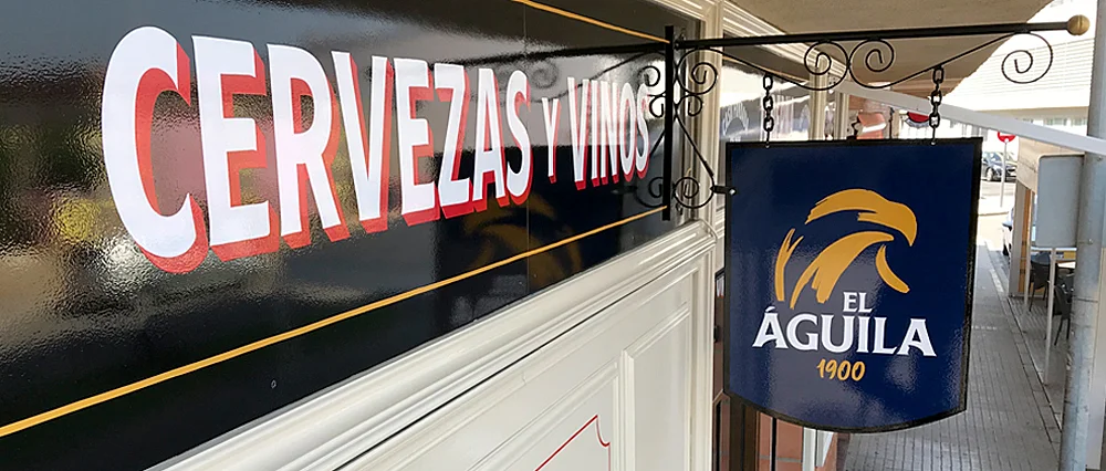 fachada-taberna-con-encanto-vintage