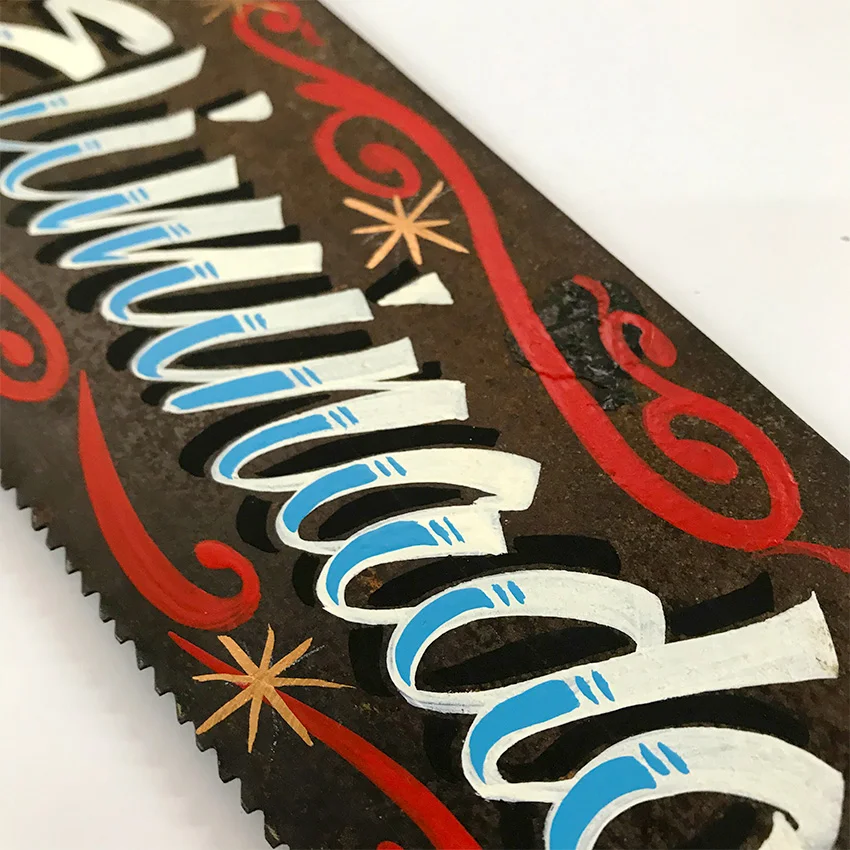 serrucho-eliminador-de-tattoo-lettering-by-CRoldan