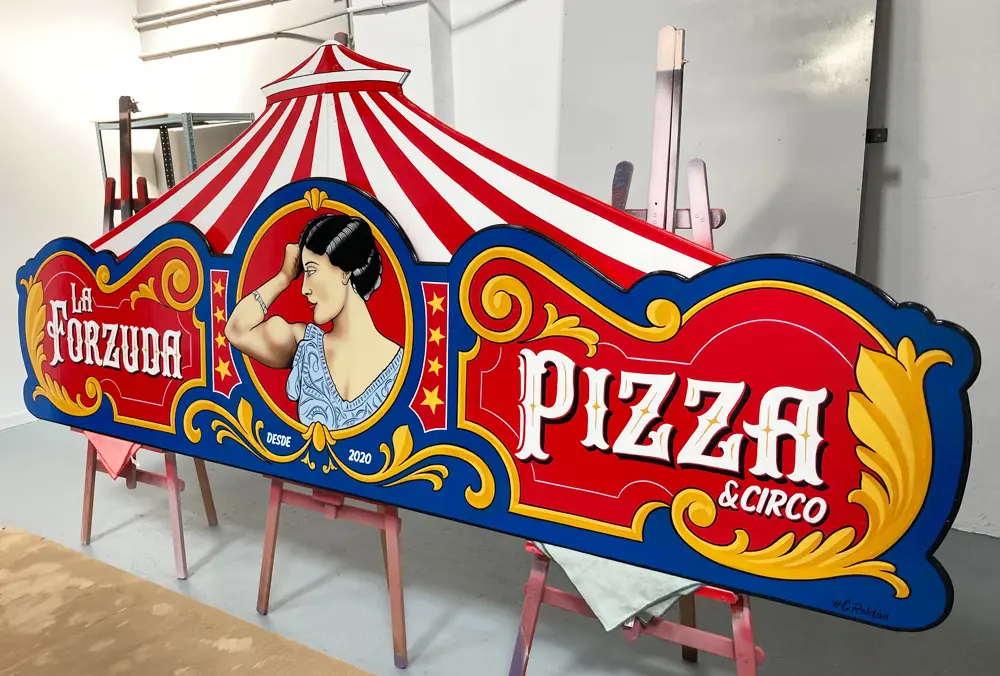 Rótulo-estilo-Circo-Antiguo-para-Pizzería-en-Barcelona